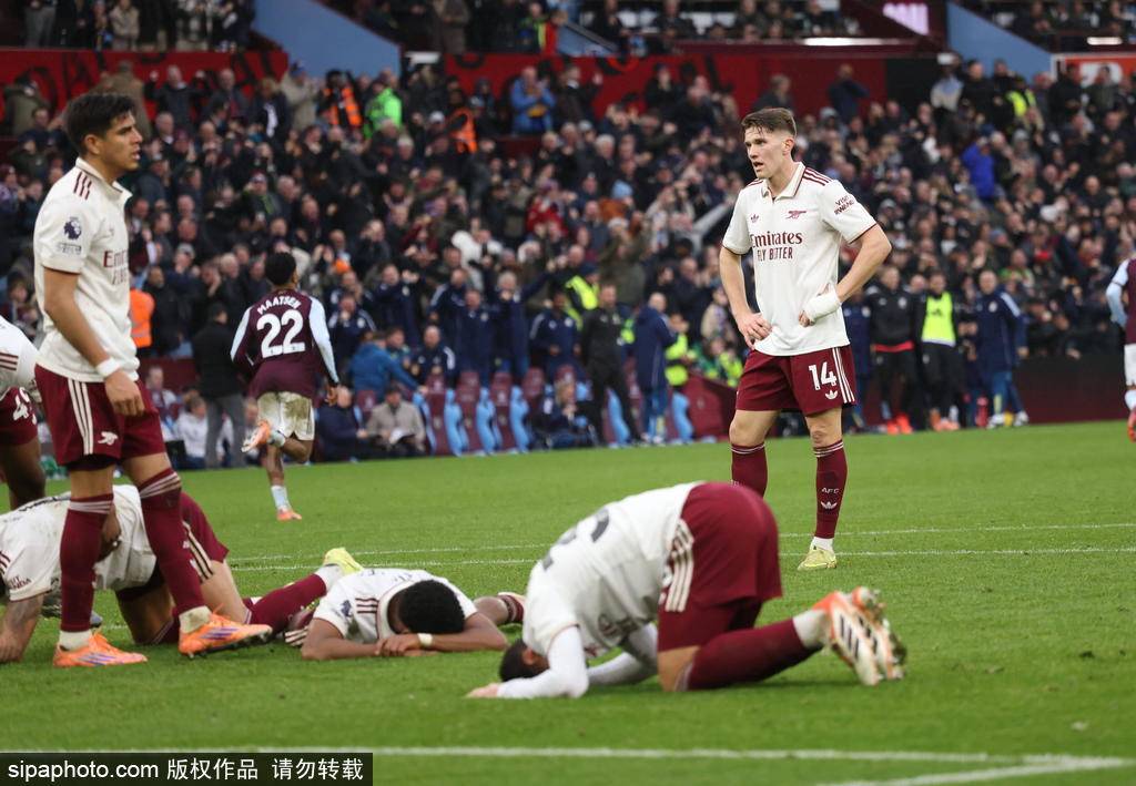 又要掉链子？阿森纳5轮被曼城追4分 重演昔日噩梦？